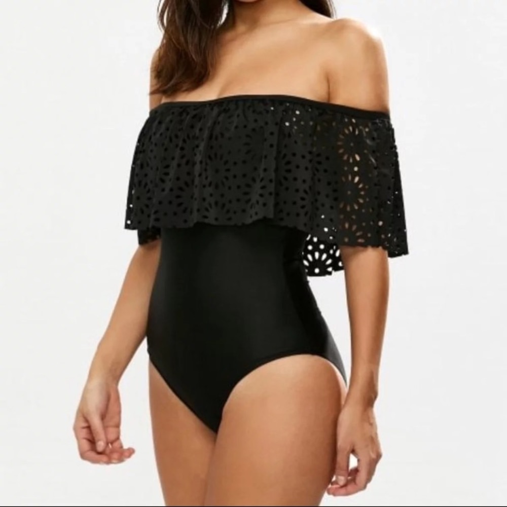 Off the shoulder swimsuit